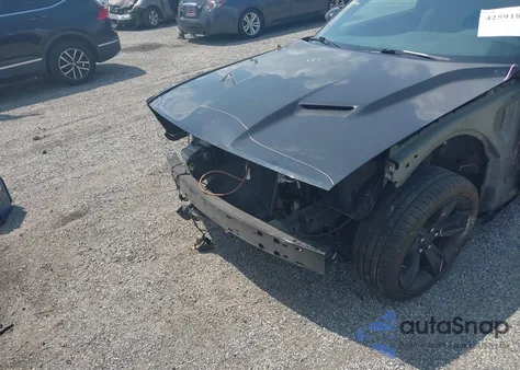 2017 Dodge Challenger Sxt из США, поврежденный, VIN 2C3CDZAG2HH568781